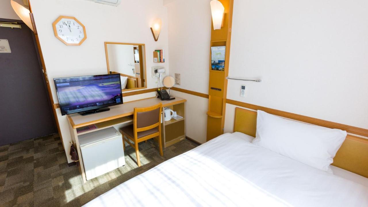 Toyoko Inn Niigata Furumachi Zewnętrze zdjęcie